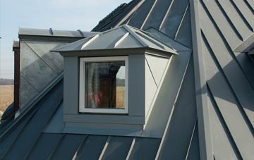 metal roofing Pwll Clai, Flintshire